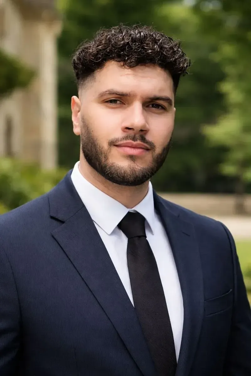 Portrait de Rayane Zeghida, fondateur de Noctis Concierge